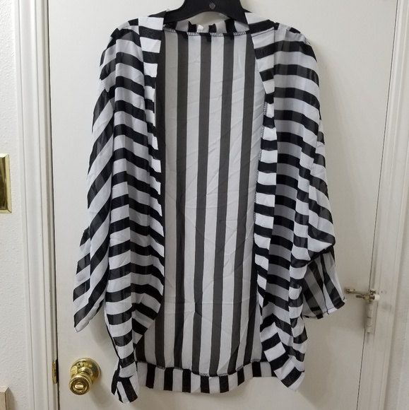 Other - Black and White Cover Up